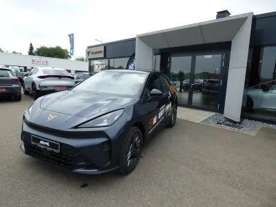 Neu Cupra Raval Endurance 155 kW (211 PS) 2026 Grau Limousine