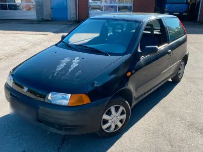 Brugt Fiat Punto 55 HK (40 kW) 1998 Sort Hatchback