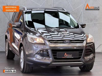 Gebraucht Ford Kuga Titanium 150 PS (110 kW) 2015 Grau SUV