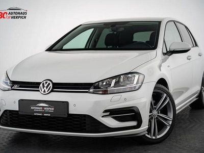 Gebraucht VW Golf VII R-line 125 PS (91 kW) 2018 Pure white Limousine