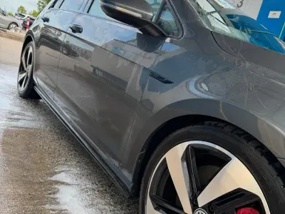 Gebraucht VW Golf VII GTI 245 PS (180 kW) 2019 Grau Limousine