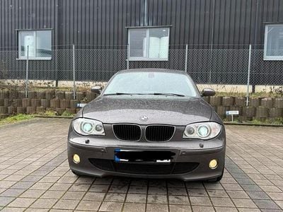 Gebraucht BMW 120 163 PS (119 kW) 2005 Braun Kleinwagen