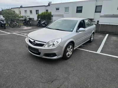 Gebraucht Opel Vectra 140 PS (102 kW) 2006 Silber Limousine