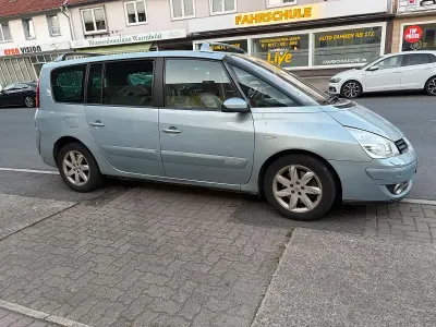 Używany Renault Clio II 140 KM (102 kW) 2009 Niebieski Sedan/Limuzyna
