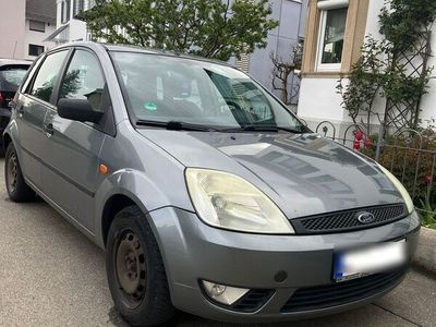 gebraucht Ford Fiesta tüv bis ende 2024