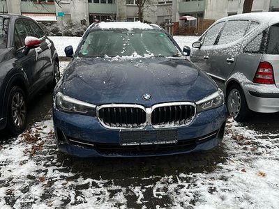 Gebraucht BMW 530 Sport Line 286 PS (210 kW) 2020 Blau Kombi