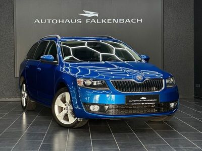 gebraucht Skoda Octavia OctaviaCOMBI ELEGANCE 4x4*1.HAND*XENON*AHK*PDC*