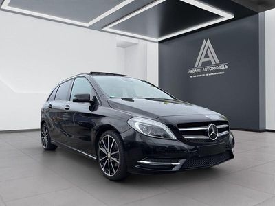 Usata Mercedes B180 AMG 122 CV (89 kW) 2013 Nero Monovolume