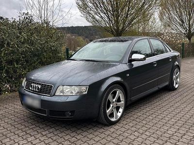 Używany Audi A4 S-Line 170 KM (125 kW) 2003 Szary Sedan/Limuzyna