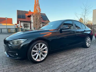 Usata BMW 316 Sport Line 116 CV (85 kW) 2017 Nero Berlina