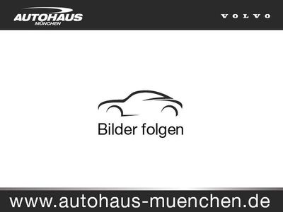 Usata Volvo XC60 Ultimate 235 CV (172 kW) 2022 Unbekannt (metallic) SUV