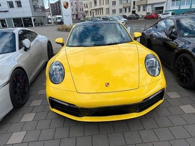 Usata Porsche 911 Carrera 385 CV (283 kW) 2022 Giallo Coupé