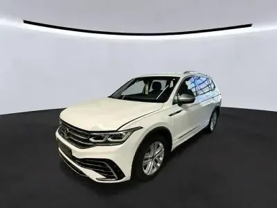 Usado VW Tiguan Allspace R-line 245 HP (180 kW) 2024 Branco SUV