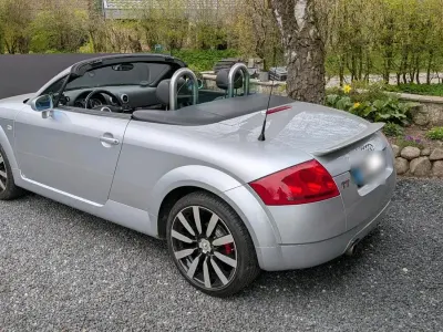 Gebraucht Audi TT Roadster 179 PS (131 kW) 2000 Silber Cabrio