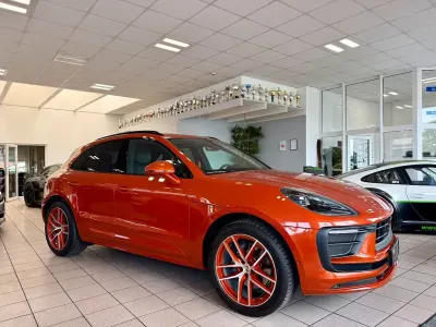 Gebraucht Porsche Macan 265 PS (194 kW) 2023 Orange SUV