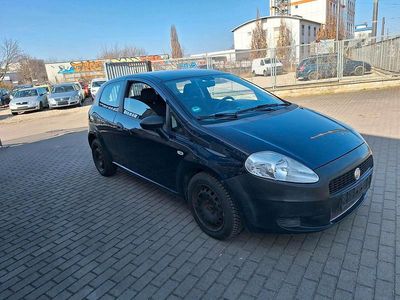 Gebraucht Fiat Punto 65 PS (47 kW) 2009 Schwarz Kleinwagen