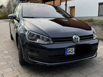 Gebraucht VW Golf VII Allstar 110 PS (80 kW) 2016 Schwarz Limousine