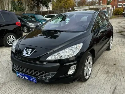 Gebraucht Peugeot 308 Platinum 156 PS (114 kW) 2010 Schwarz Limousine