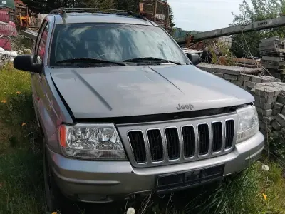Usata Jeep Grand Cherokee 140 CV (102 kW) 2001 Grigio SUV