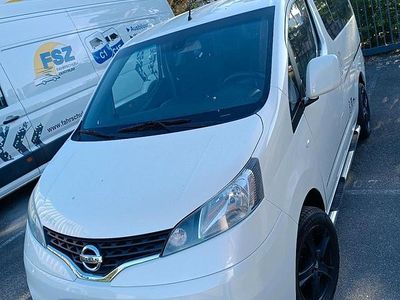 Nissan Evalia