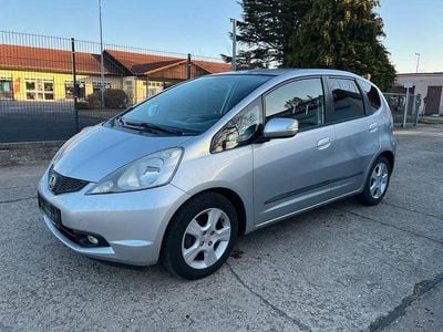 Gebraucht Honda Jazz Elegance 99 PS (72 kW) 2010 Silber Kleinwagen