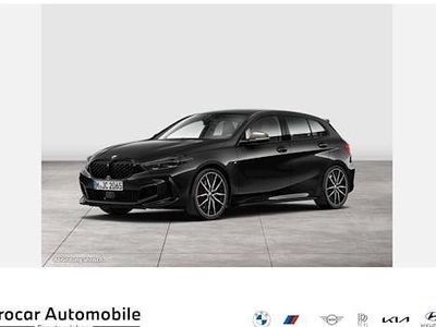 Second-hand BMW M135 Shadowline 306 CP (225 kW) 2023 Negru Hatchback