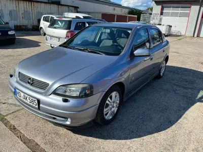 Gebraucht Opel Astra Njoy 101 PS (74 kW) 2003 Blau Limousine