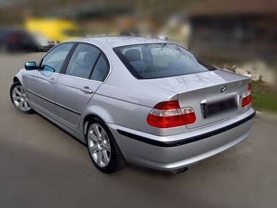 gebraucht BMW 330 i E46 mit SMG Getriebe