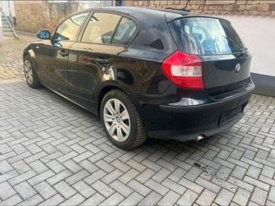 Gebraucht BMW 116 116 PS (85 kW) 2005 Schwarz Kleinwagen