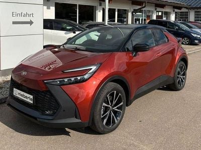 Neu Toyota C-HR 223 PS (164 kW) 2025 Orange SUV