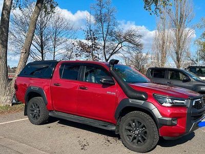 Usata Toyota HiLux 204 CV (150 kW) 2022 Rosso Pick-up