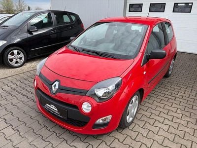 Second-hand Renault Twingo Expression 75 CP (55 kW) 2014 Roșu Hatchback
