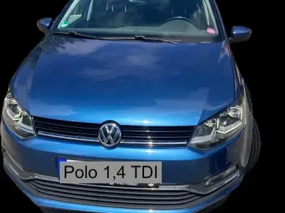 Gebraucht VW Polo LOUNGE 105 PS (77 kW) 2015 Blau Limousine