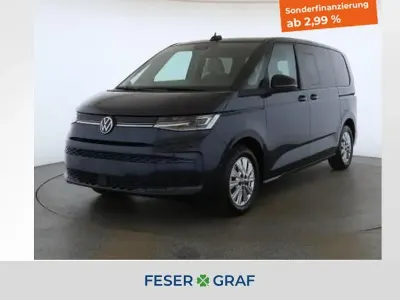 Gebraucht VW Multivan Life 150 PS (110 kW) 2025 Starlight blue metallic Van / Kleinbus