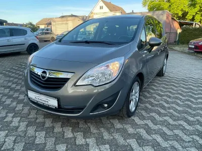 Second-hand Opel Meriva Edition 120 CP (88 kW) 2010 Gri Monovolum