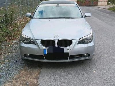 BMW 525