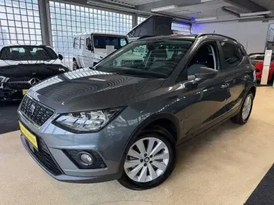 Gebraucht Seat Arona Style 95 PS (69 kW) 2018 Grau SUV