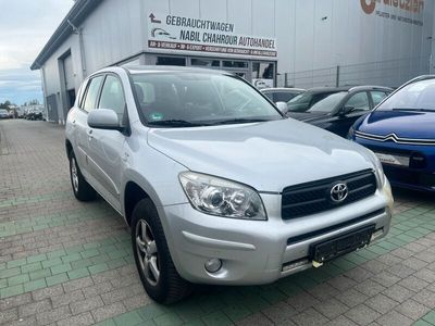 gebraucht Toyota RAV4 D4D Sol 4X4 PDC TEMPOMAT