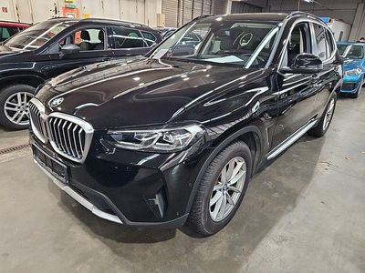Gebraucht BMW X3 Sport Line 190 PS (139 kW) 2022 Schwarz SUV
