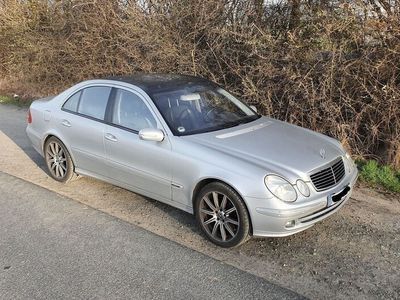 gebraucht Mercedes E500 W211 306 PS Avantgarde