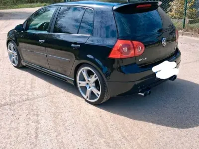 Używany VW Golf V 140 KM (102 kW) 2007 Czarny Sedan/Limuzyna