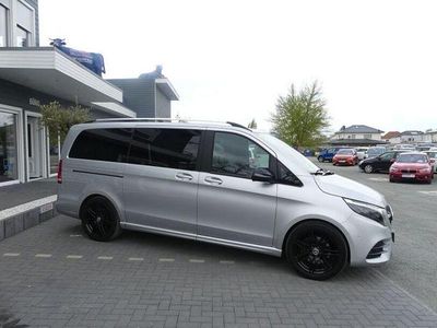 Usata Mercedes V250 190 CV (139 kW) 2023 Argento Monovolume