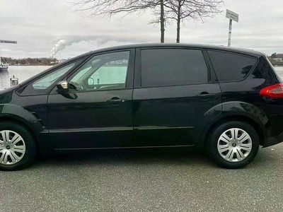 Gebraucht Ford S-MAX Trend 140 PS (102 kW) 2014 Pantherschwarz metallic Van / Kleinbus