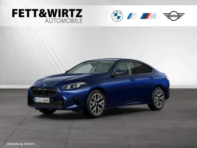 Gebraucht BMW 220 Sport Line 170 PS (125 kW) 2025 Bmw individual tansanitblau metallic Limousine