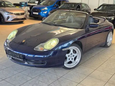 Gebraucht Porsche 996 300 PS (220 kW) 2000 Blau Cabrio