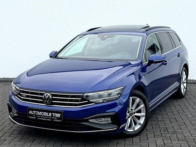 Usata VW Passat R-line 200 CV (147 kW) 2022 Blu Station wagon