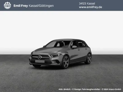 Gebraucht Mercedes A200 Progressive 163 PS (119 kW) 2018 Mountaingrau metallic Limousine