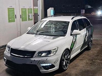 Gebraucht Skoda Octavia RS 170 PS (125 kW) 2009 Weiß Kombi
