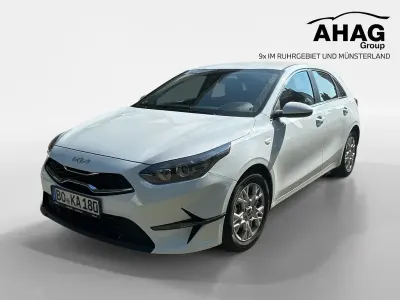 Gebraucht Kia Ceed Comfort 101 PS (74 kW) 2025 Weiß Kleinwagen