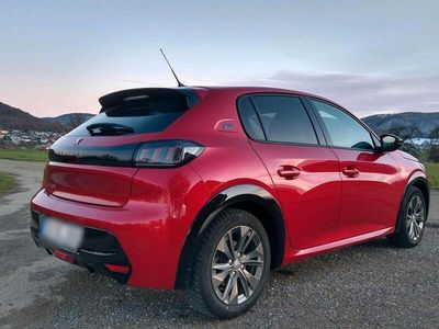 Gebraucht Peugeot e-208 Allure 100 kW (136 PS) 2022 Kleinwagen